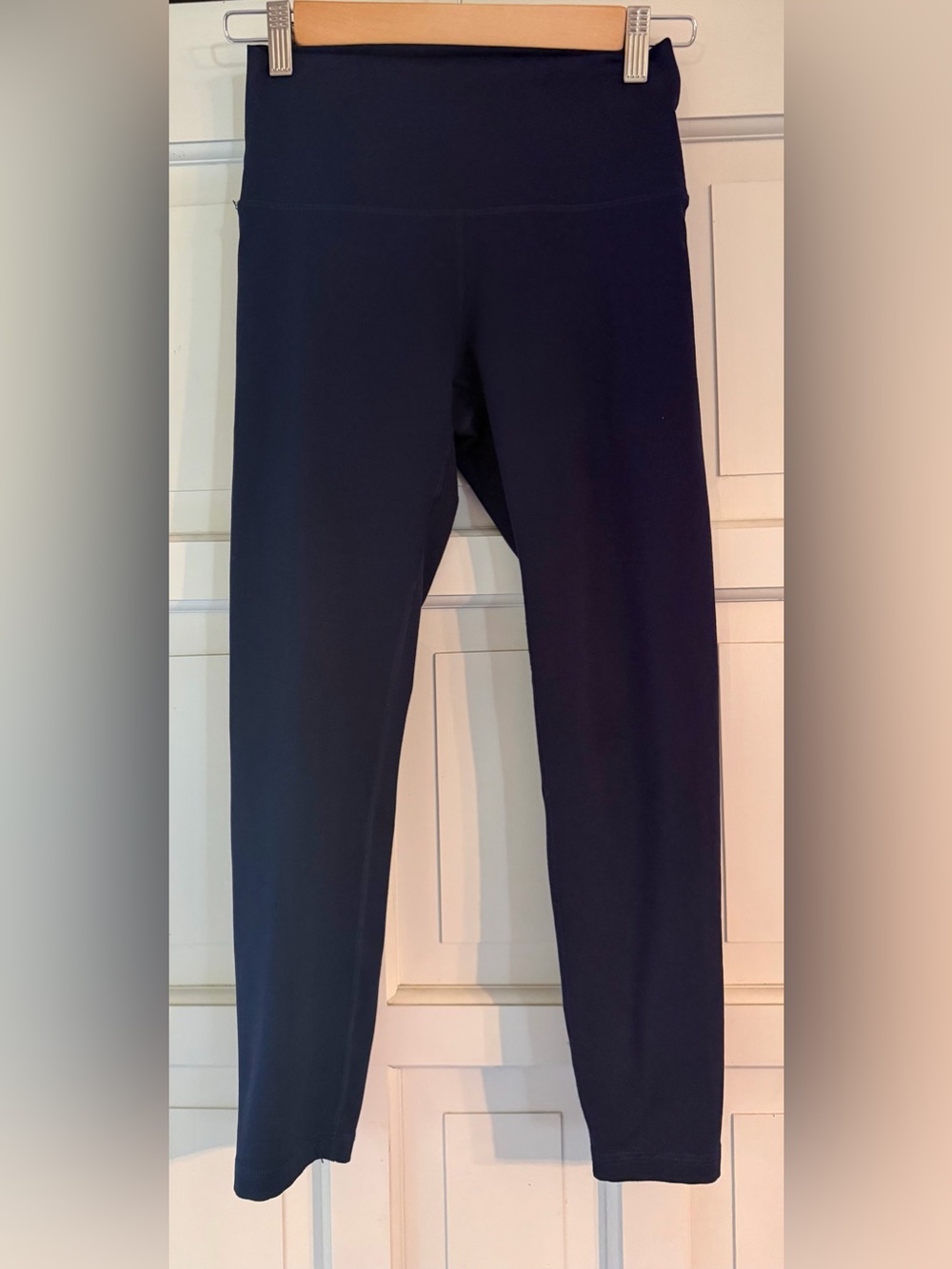 Fleo Navy High-Waist Performance Leggings
